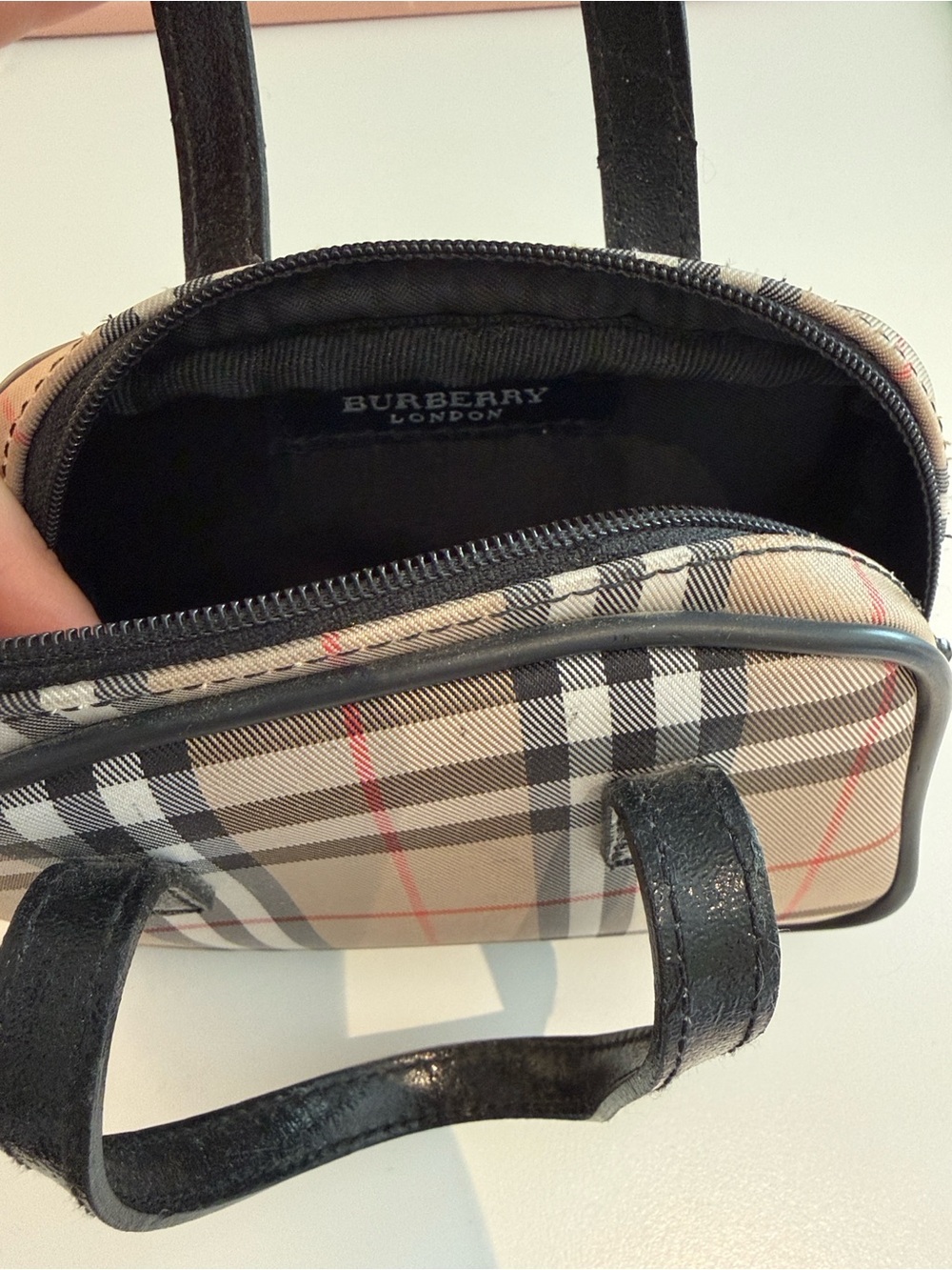Burberry Mini Top-Handle Bag in Beige and Black Black - Picture 3 of 5